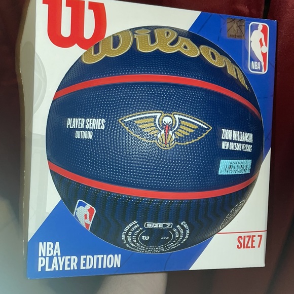 NBA PLAYER EDITION OUTDOOR BASKETBALL 🏀 - Picture 6 of 6